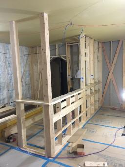 別角度からのキッチンカウンターの造作です